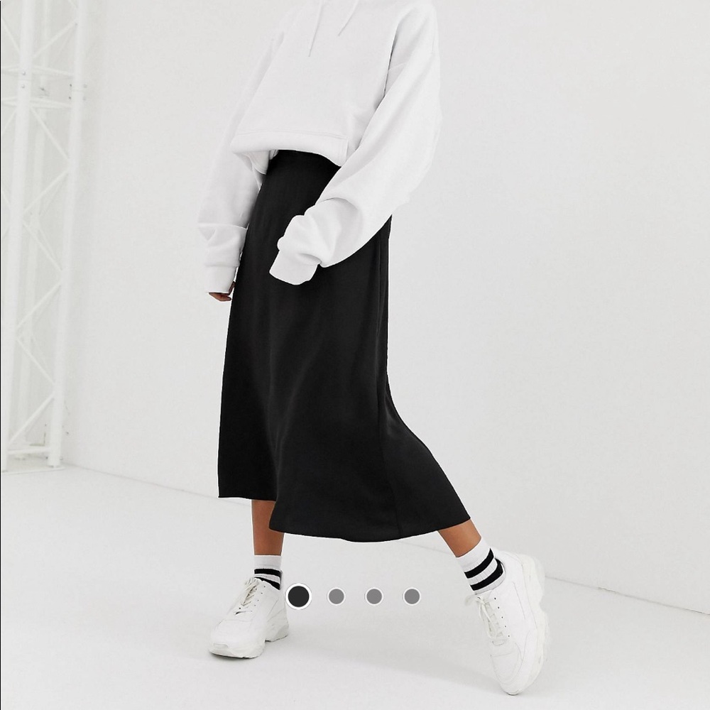 New Look Midi Satin Skirt Black
